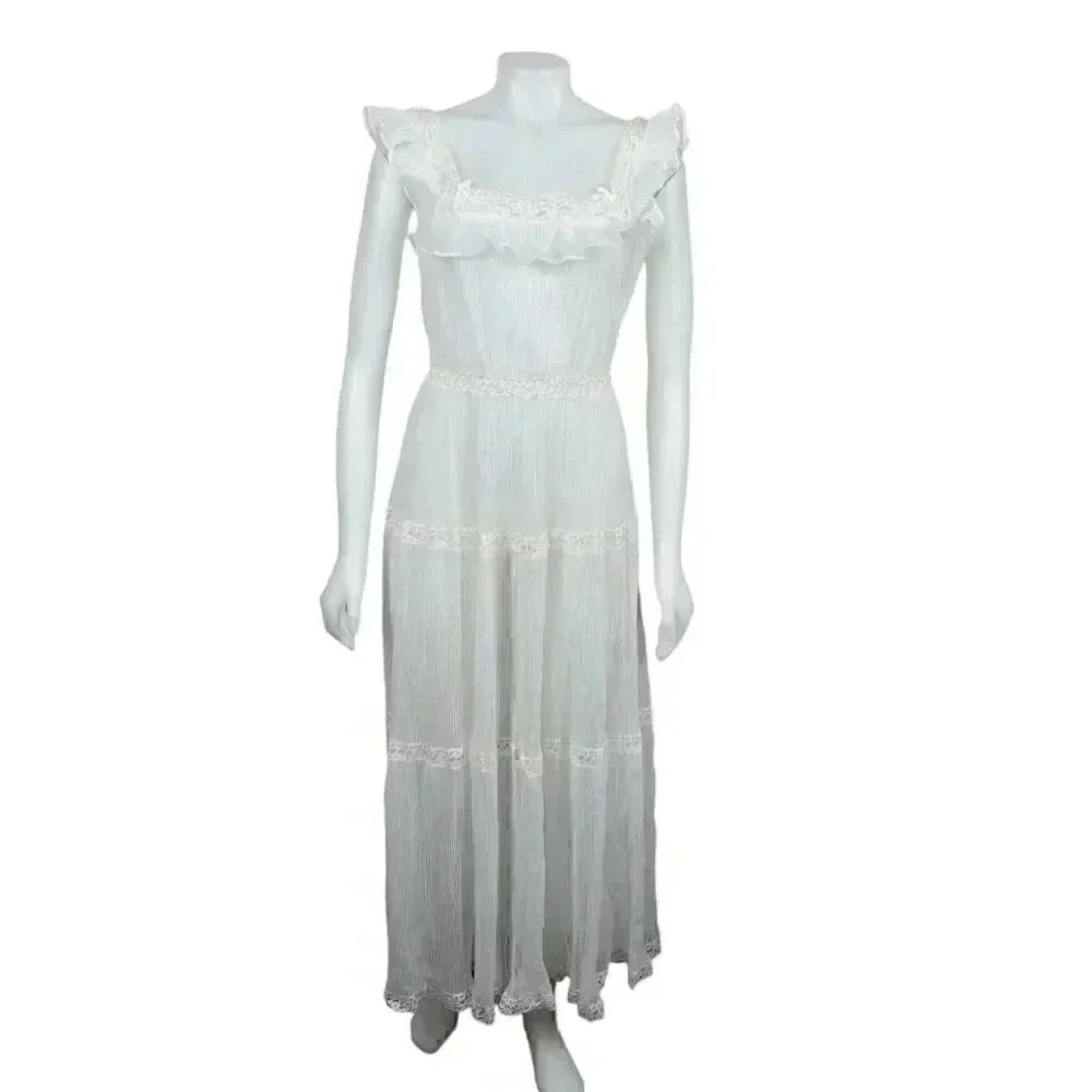 Vintage 60's Peignoir Negligee Lingerie Sheer Nighie White Lace Size Large